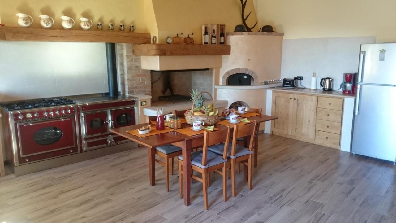 B&B Happy Guest Caprino Veronese Eksteriør billede